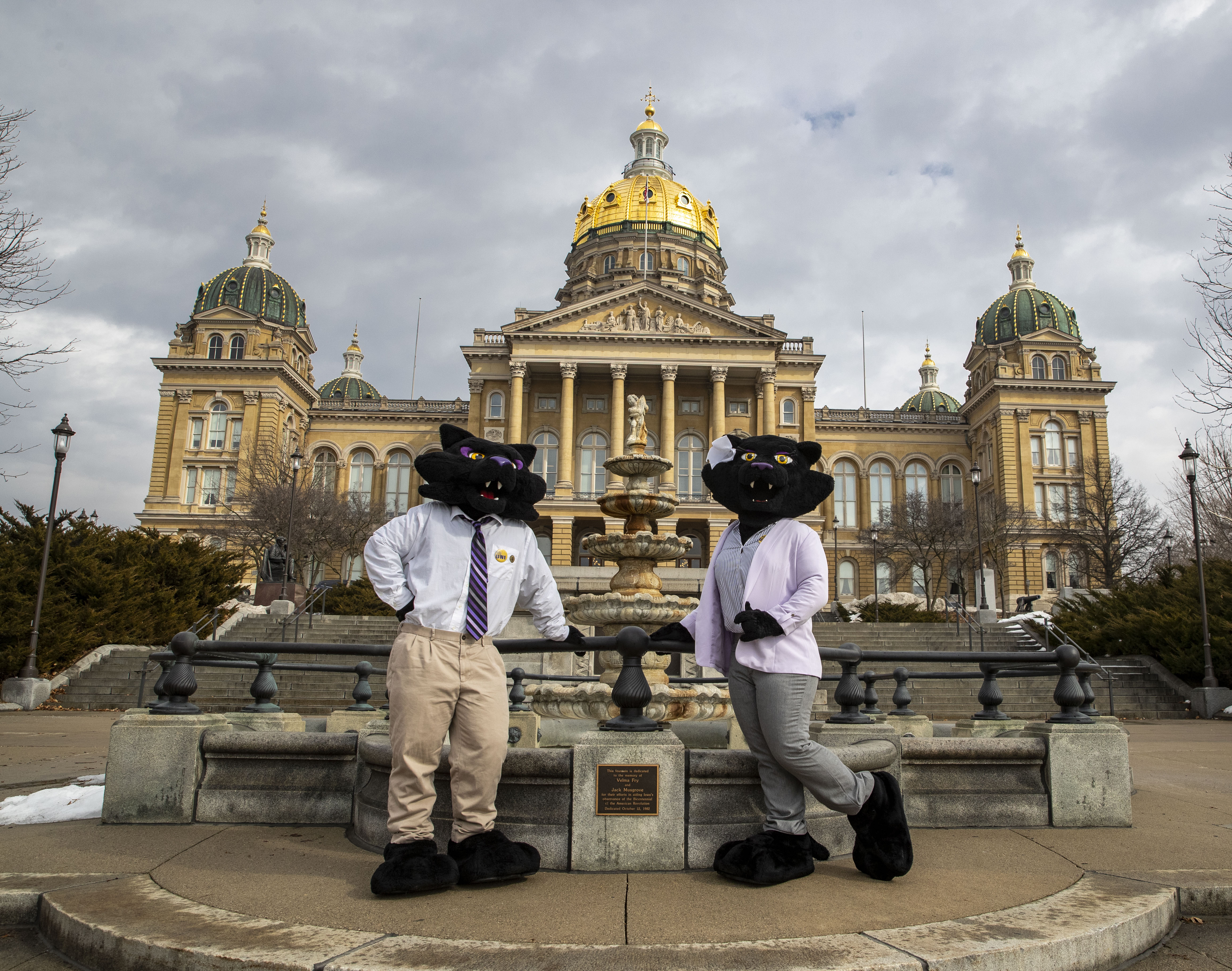 TC & TK at the Iowa State Capitol in Des Moines