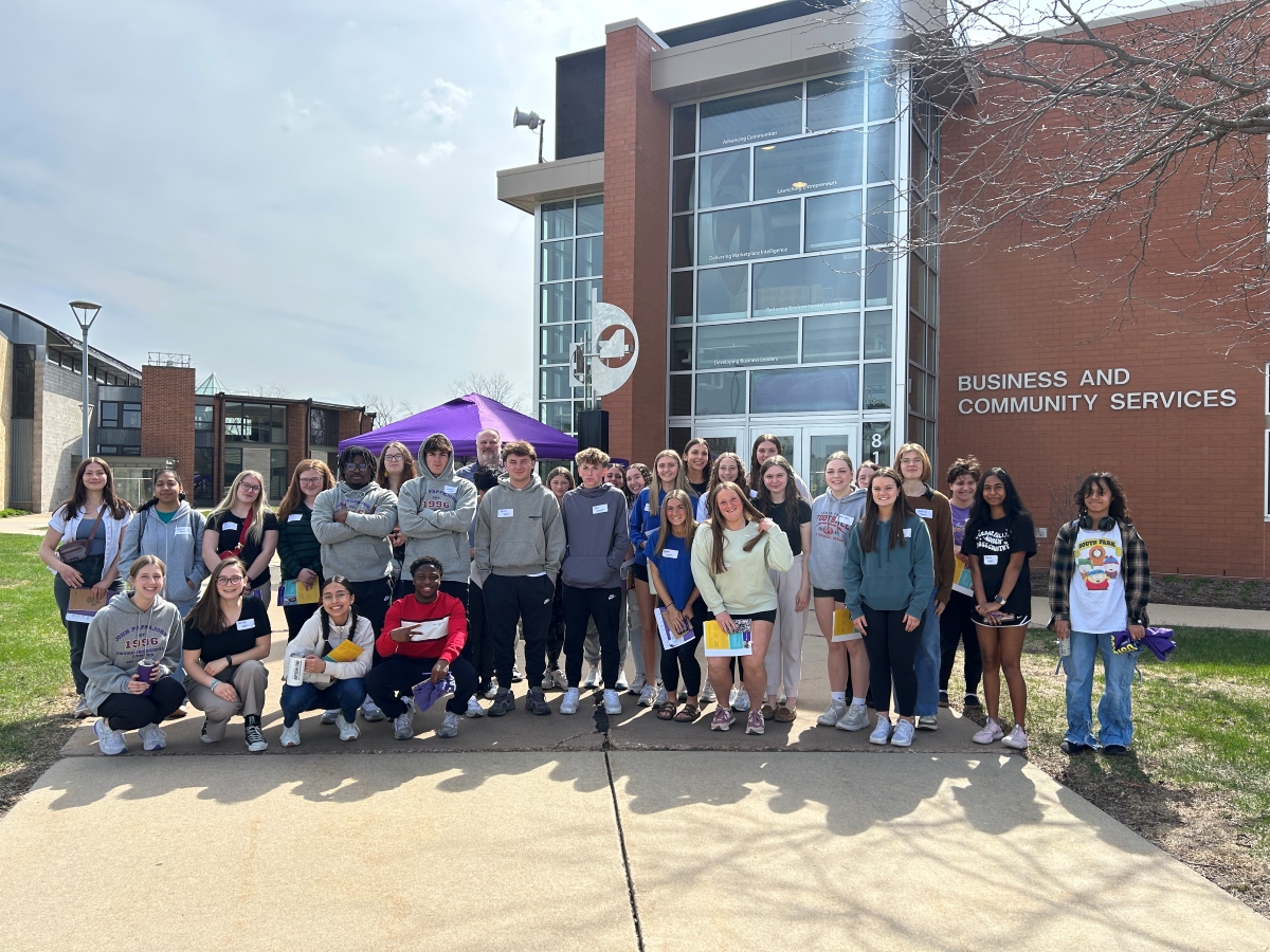 Students in front of BCS building for Startup Showcase