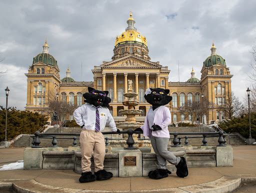 TC and TK at the Iowa State Capitol building